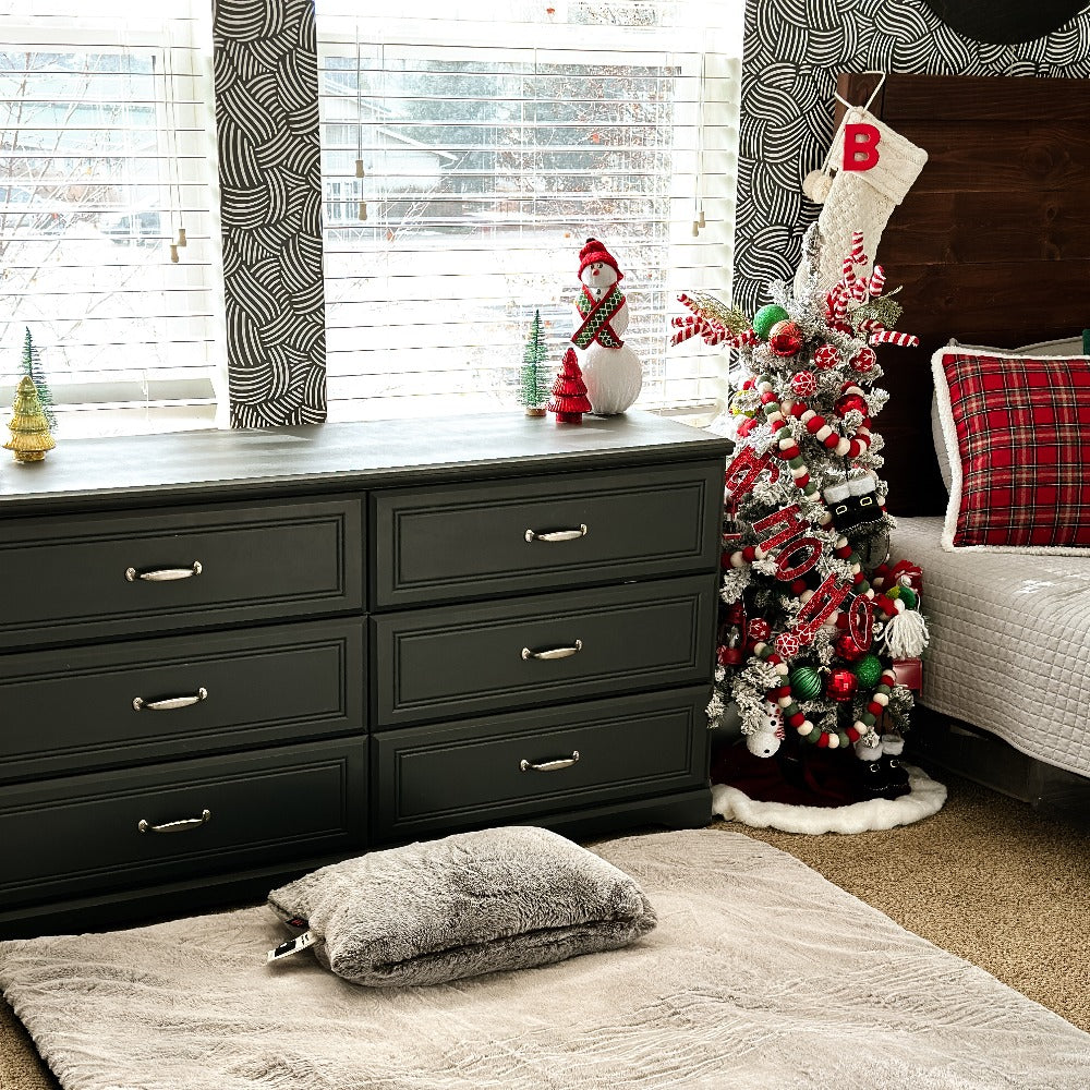 Christmas Bedroom Decor