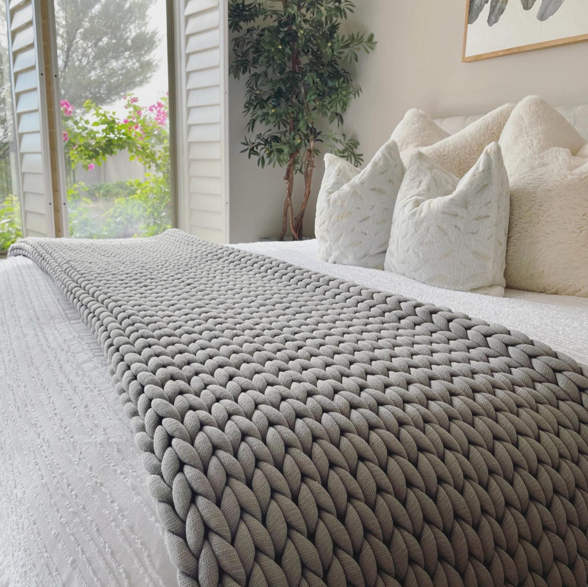 How Weighted Blanket Help With Insomnia? Zonli