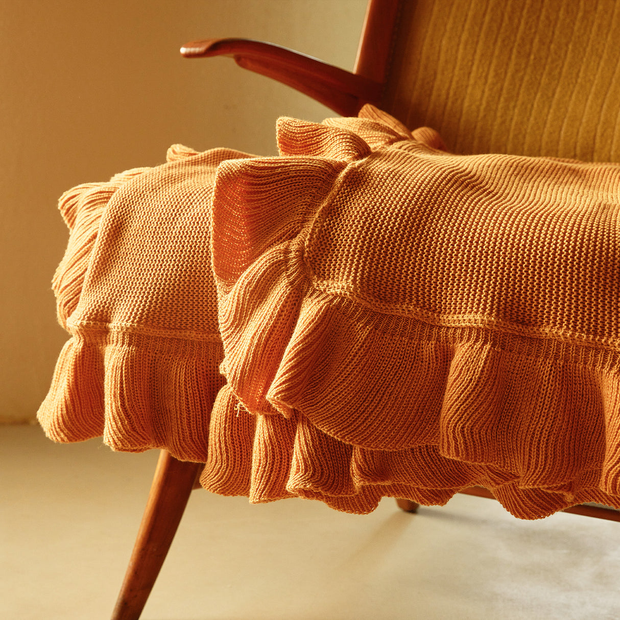 Lightweight Throw Blanket