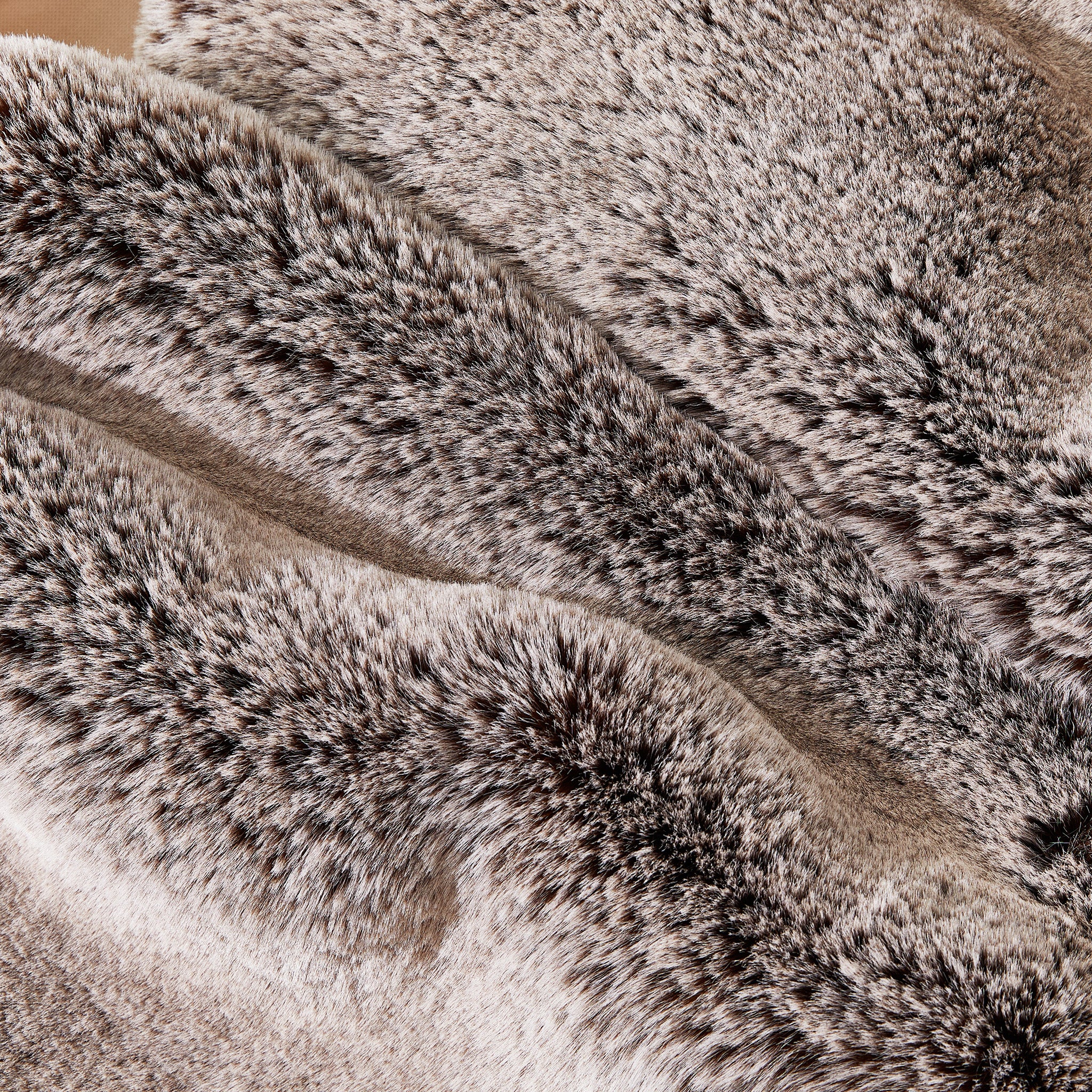 Get a Luxury Faux Fur Office Chair Heating Pad - Zonli