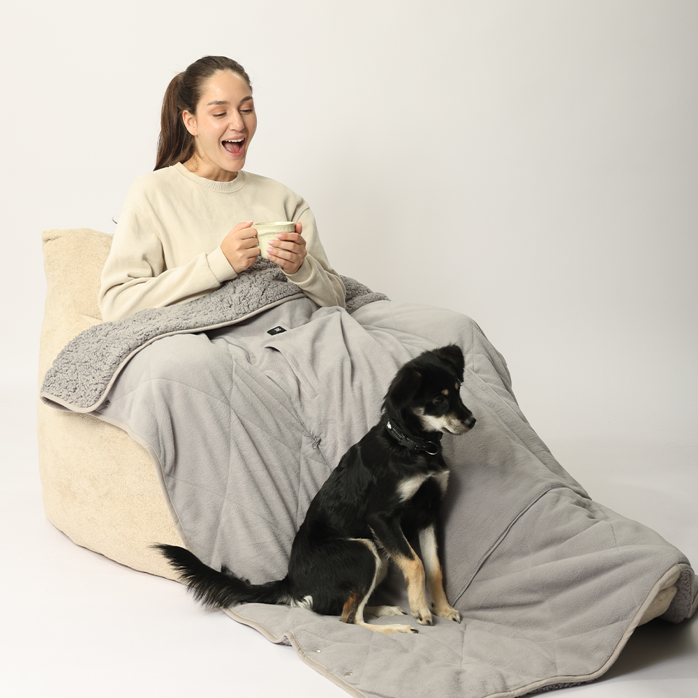 3-in-1 Battery Powered Heated Blanket- Z-Hug-7.4V