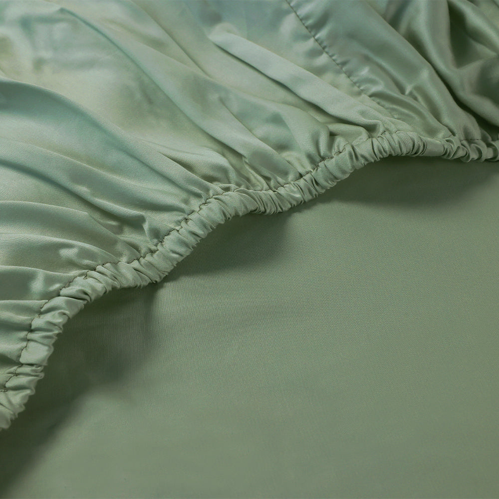 Cooling cover for floor mattress