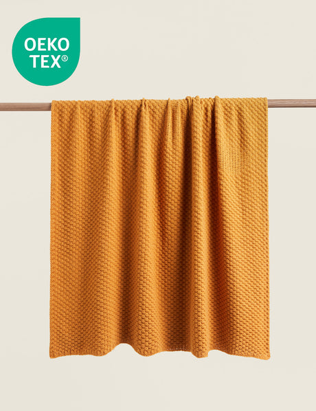 Lightweight Throw Blanket