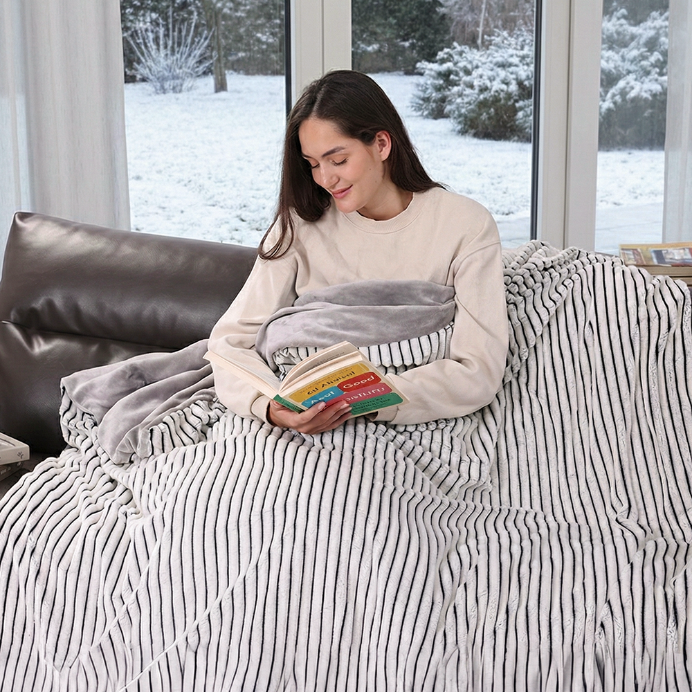 Fuzzy Calming Heated Weighted Blanket