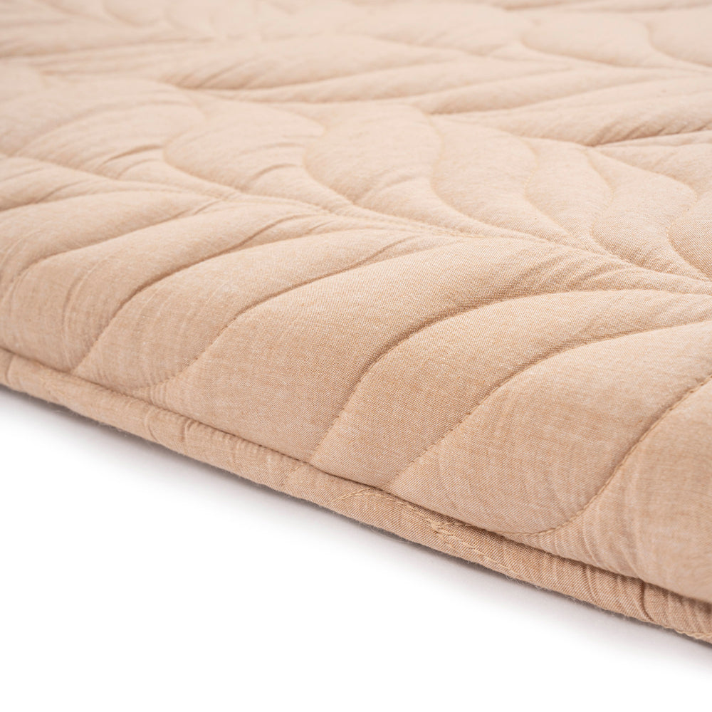 smooth quilting pattern-khaki futon