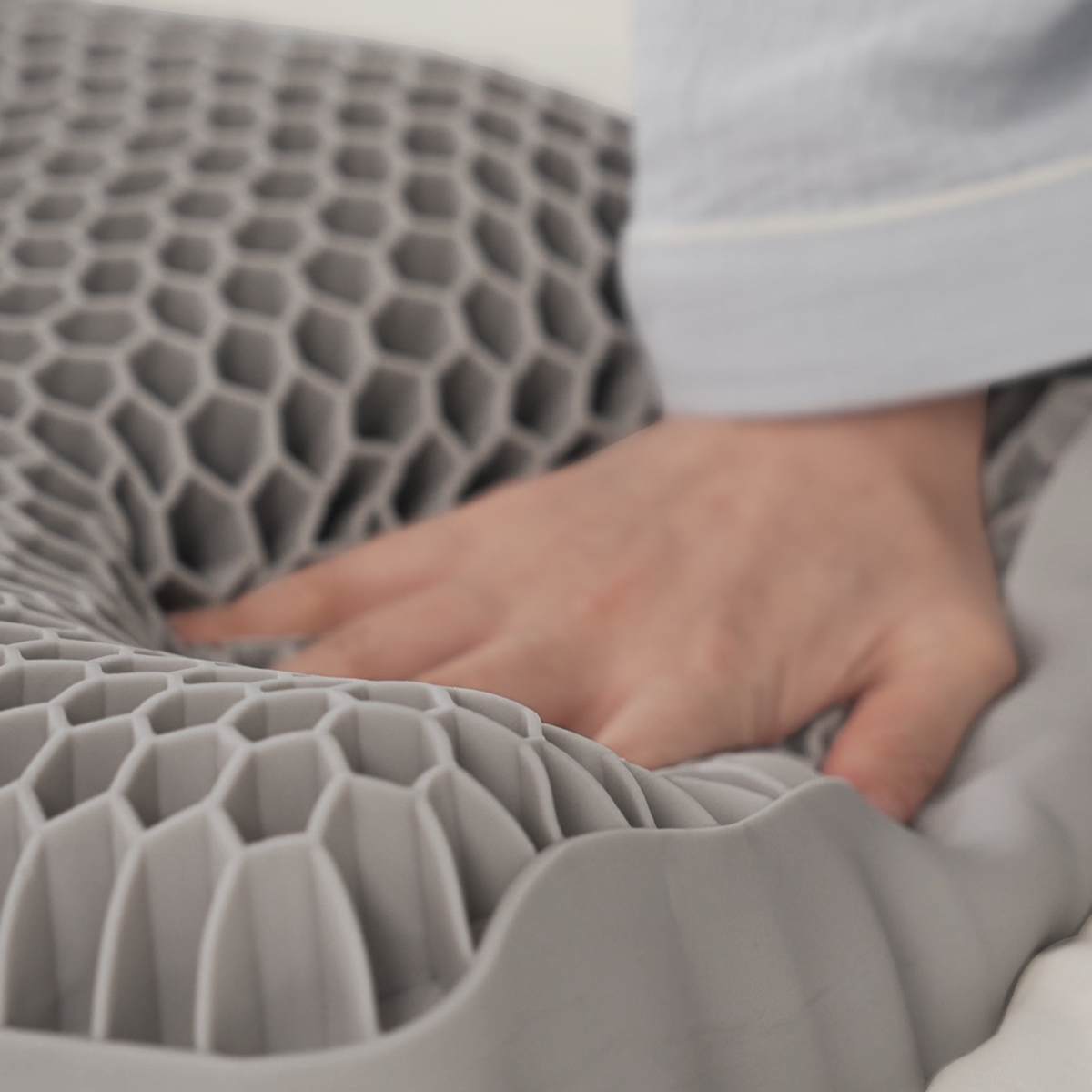 Grey Cooling Pillow Zonli