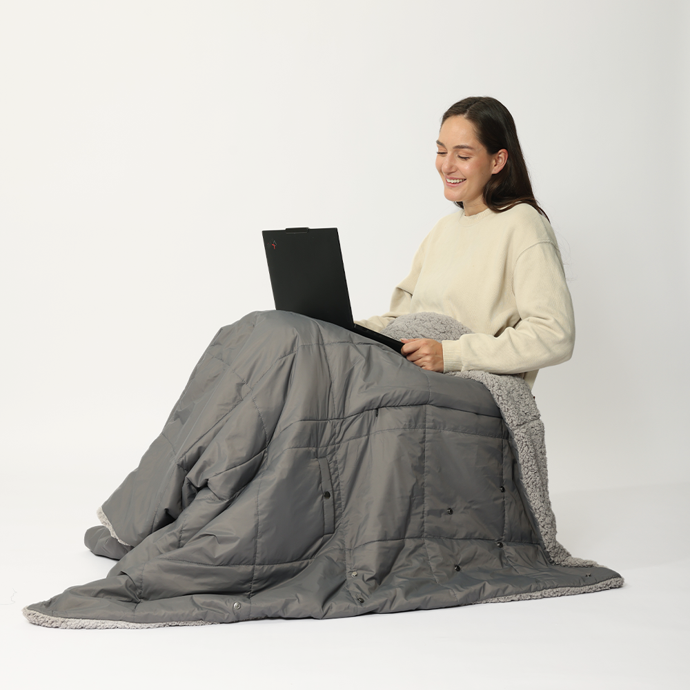 Wearable Battery Operated Heated Blanket Z-Style 9V