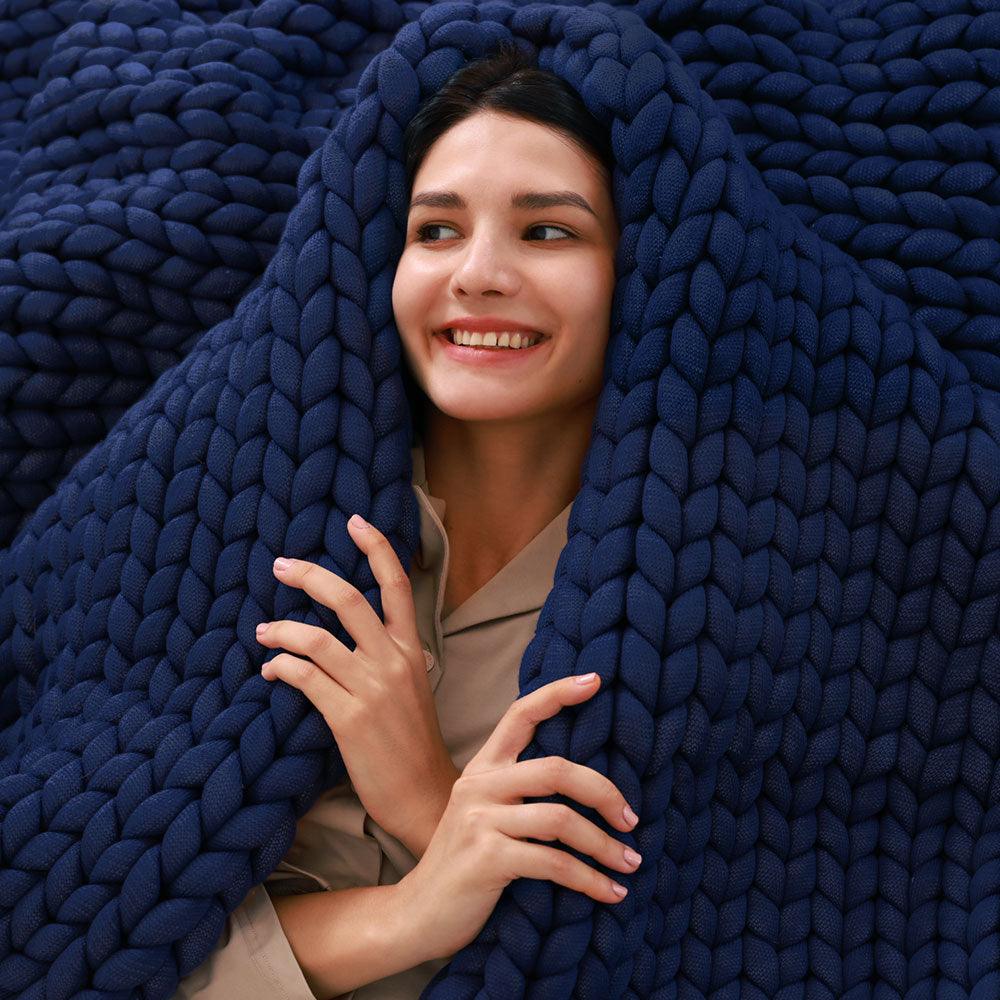 Navy Chunky Weighted Blanket ZonLi